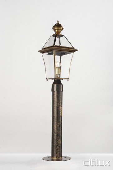 Greenacre Traditional Outdoor Brass Made Post Light Elegant Range Citilux