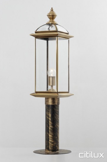 Guildford Classic Outdoor Brass Made Post Light Elegant Range Citilux